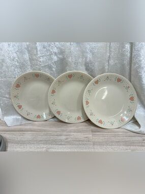 Vintage Corelle Pink Hearts Floral Salad Plates 7.25” Set of 3 USA